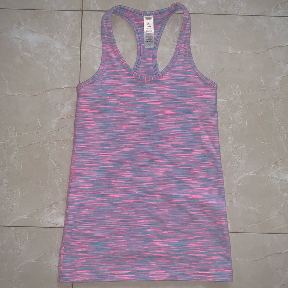 Ivivva tank top(barely worn)